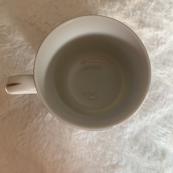 3/$10 Vintage Norman Rockwell "The Cobbler" 1982 - Picture 4 of 4